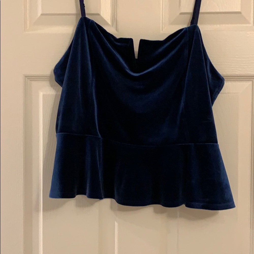 NWT Express Top